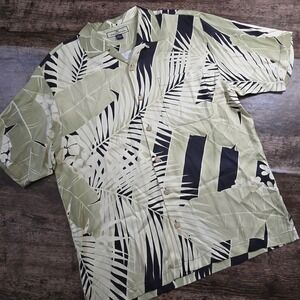TOMMY BAHAMA Camp Shirt Mens M Green Excellent Silk Tropical Palm Leaf T30805